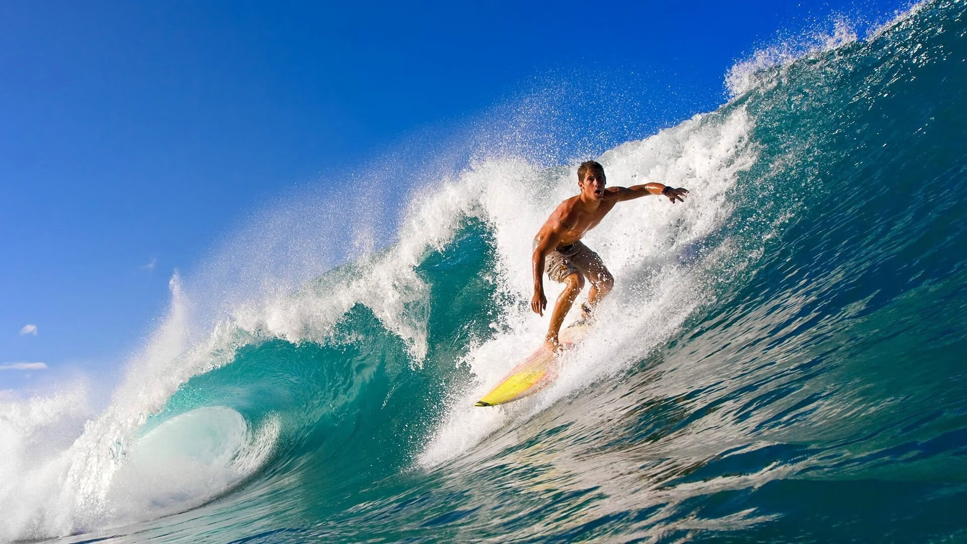 希腊女篮在欧洲锦标赛中惊艳亮相，争夺金牌势在必得，希腊u20女篮