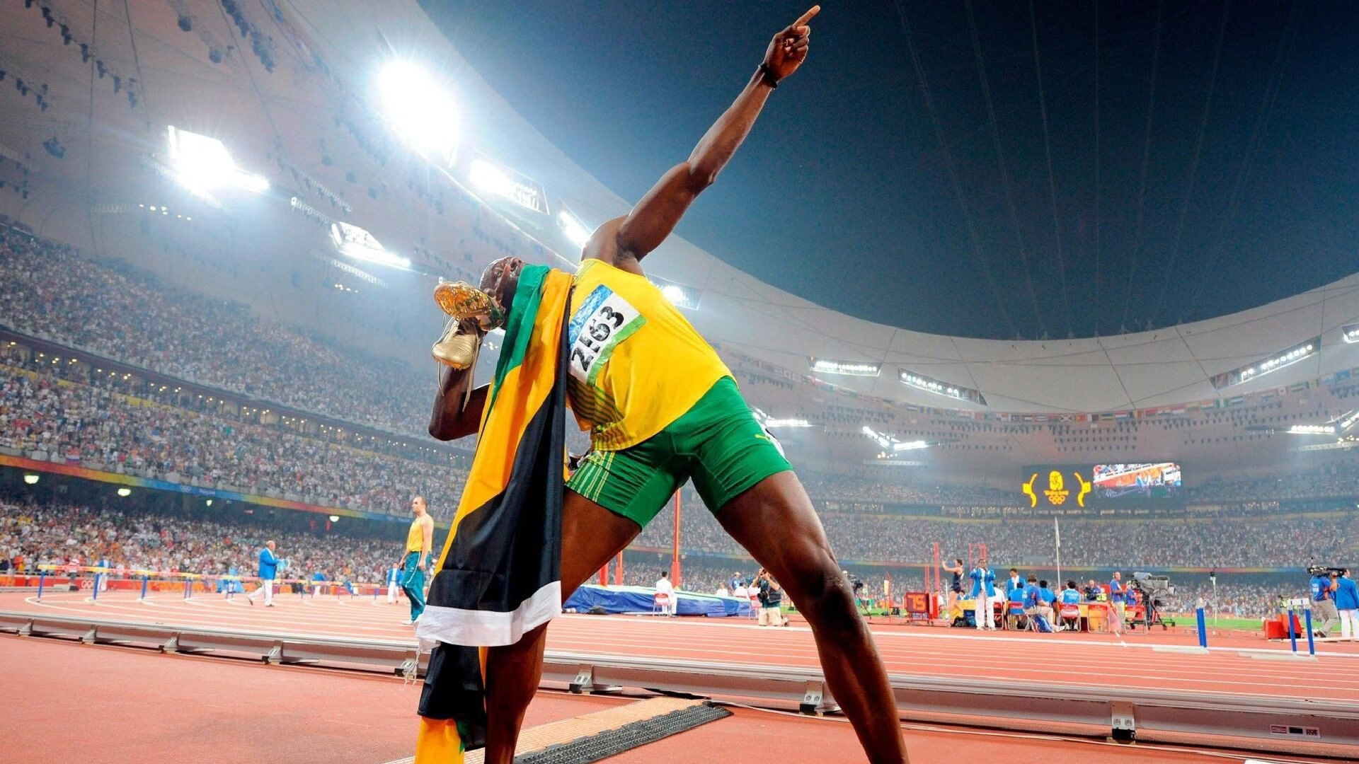 史诗级比赛回顾：那些经典瞬间永远难忘，回顾比赛精彩瞬间